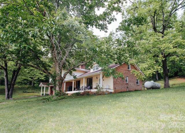 Property at 773 Peppers Creek Rd, Marion, NC 28752, 4 beds, 3 baths