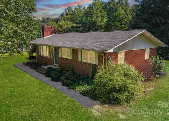 Property at 185 Waycaster Rd, Marion, NC 28752, 3 beds, 1 bath
