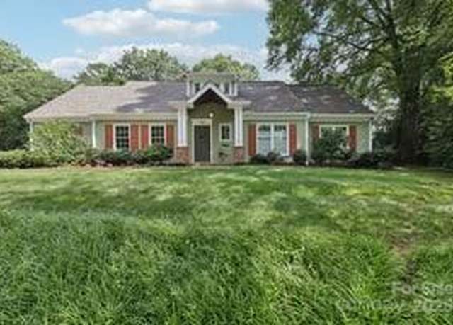 Property at 3916 Blowing Rock Way, Charlotte, NC 28210, 5 beds, 3 baths