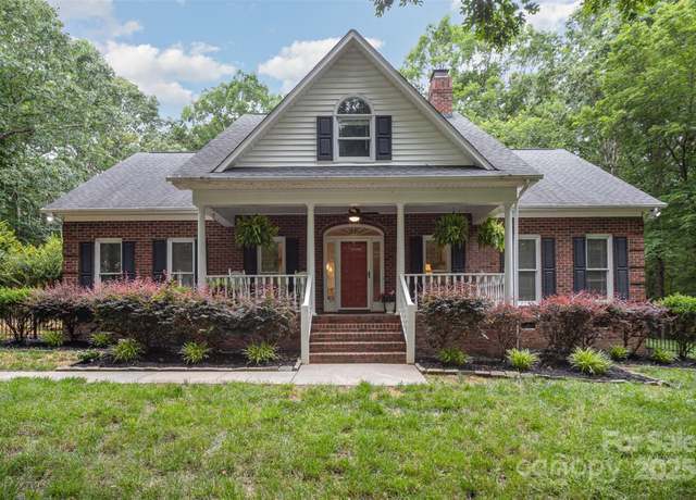 Property at 7408 Mockingbird Ln, Waxhaw, NC 28173, 3 beds, 3 baths