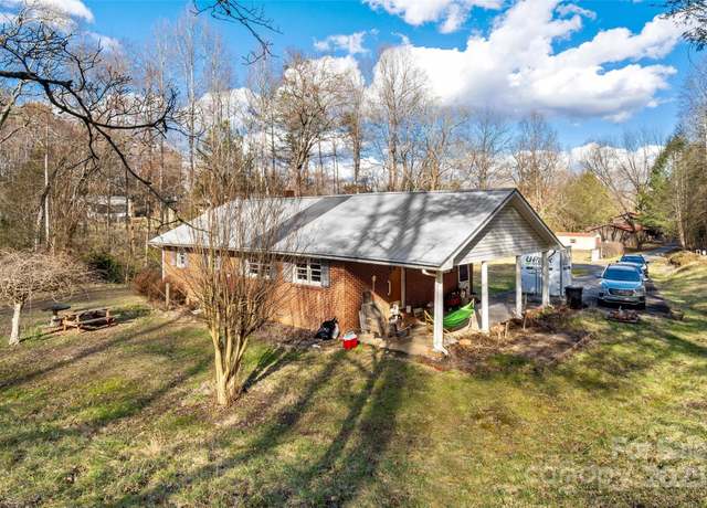 Property at 80 Robinson Holler Dr, Marion, NC 28752, 3 beds, 2 baths
