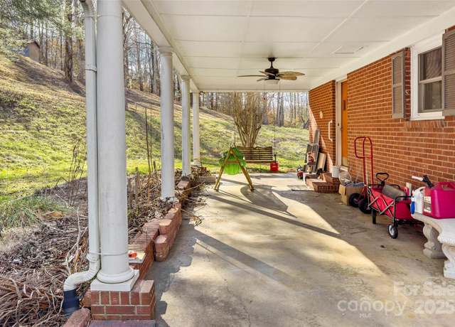 Property at 80 Robinson Holler Dr, Marion, NC 28752, 3 beds, 1.5 baths