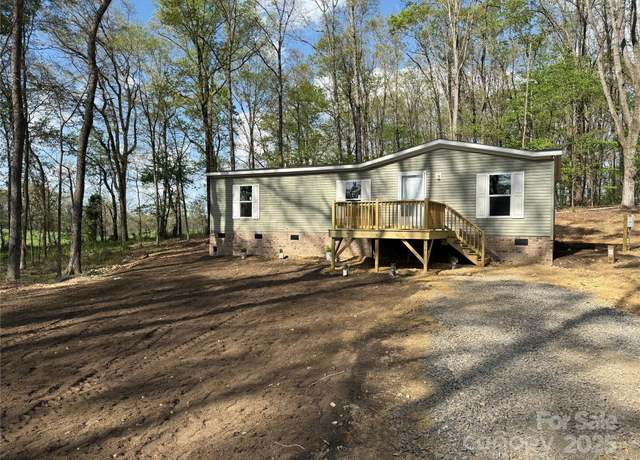 Property at 140 Colony Rd, Polkton, NC 28135, 3 beds, 2 baths