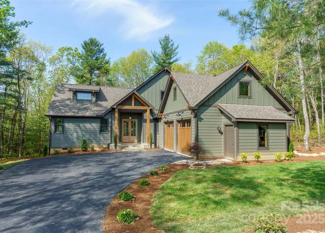 Property at 29 Wild Deer Trl, Zirconia, NC 28790, 3 beds, 2.5 baths