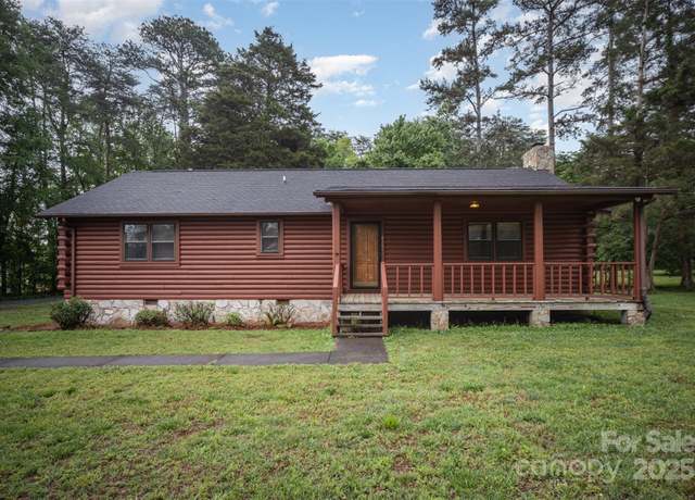 Property at 8464 Robinson Church Rd, Charlotte, NC 28215, 3 beds, 2 baths