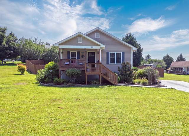 Property at 94 May Apple Dr, Hendersonville, NC 28792, 2 beds, 2 baths