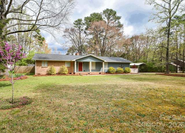 Property at 4708 Westwind Dr, Rock Hill, SC 29732, 3 beds, 2 baths