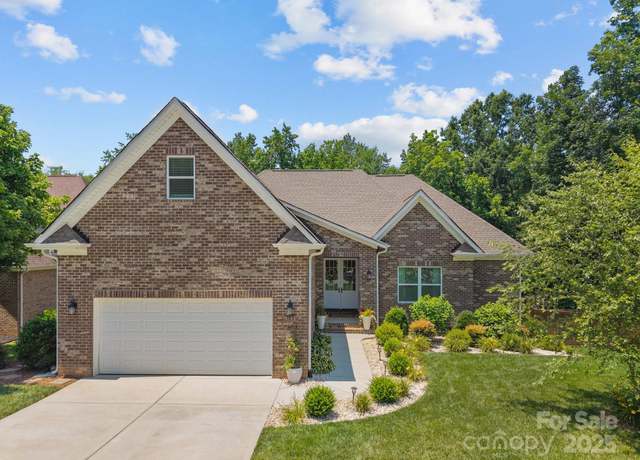 Property at 3633 Longpond Ln, Monroe, NC 28110, 3 beds, 2.5 baths