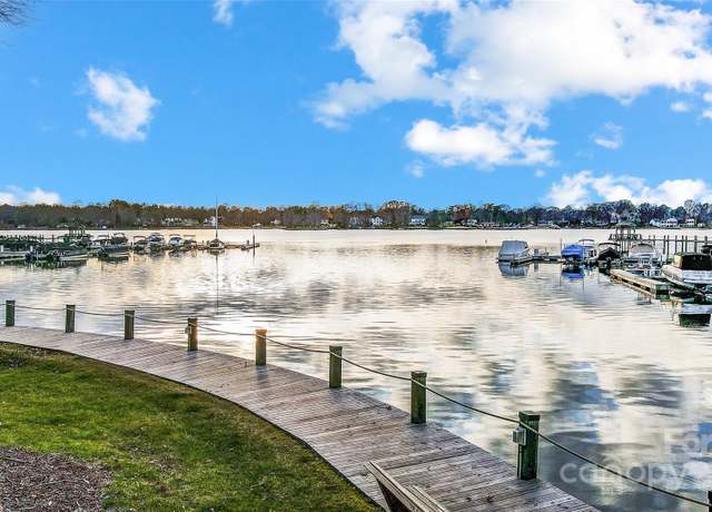 Property at 703 Southwest Dr, Davidson, NC 28036, 2 beds, 2 baths