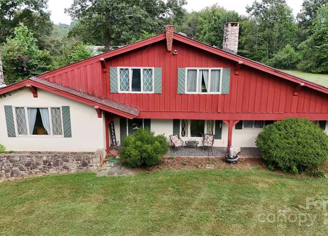 Property at 2285 Tarheel Pl, Lenoir, NC 28645, 4 beds, 3.5 baths
