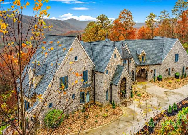 Property at 92 Bird Creek Estates Rd, Black Mountain, NC 28711, 4 beds, 4.5 baths