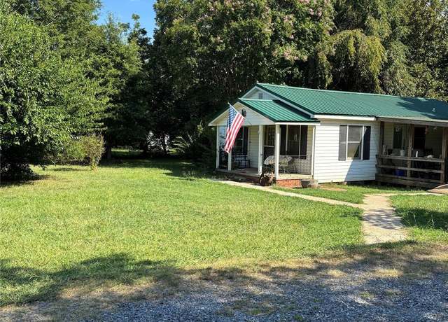 Property at 1350 Edgefield Rd, York, SC 29745, 3 beds, 2 baths