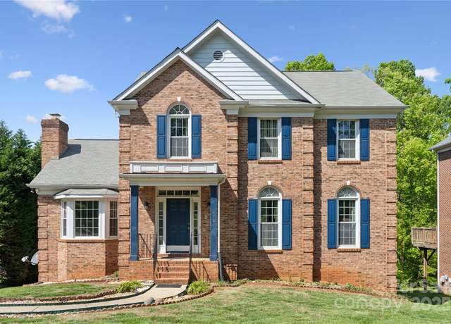 Property at 4161 Deerfield Dr, Concord, NC 28027, 5 beds, 4 baths