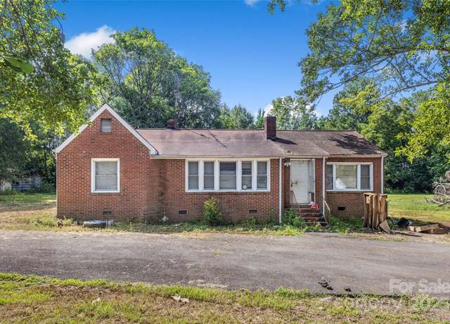 Property at 193 Westerwood Dr, Rock Hill, SC 29732, 4 beds, 2 baths
