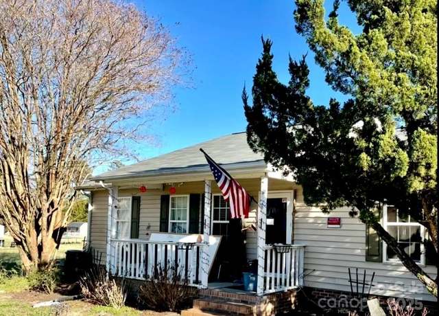 Property at 2473 Greenwood Rd, Rock Hill, SC 29730, 3 beds, 2 baths