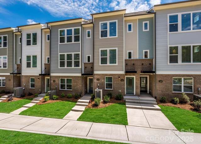 Property at 1116 Bismuth Ln, Charlotte, NC 28211, 3 beds, 3.5 baths