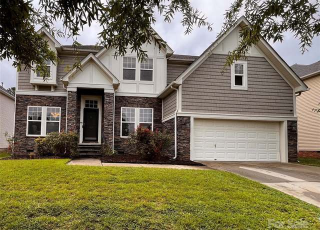 Property at 1123 Donelea Ln NW, Concord, NC 28027, 5 beds, 2.5 baths