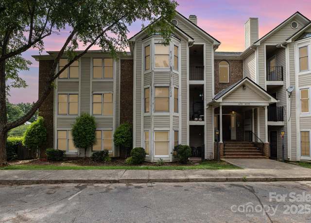 Property at 6203 Rosecroft Dr, Charlotte, NC 28215, 2 beds, 2 baths
