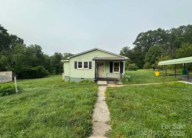 Property at 105 La Colline Ave, Morganton, NC 28655, 3 beds, 1 bath