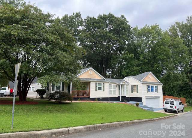 Property at 3329 Draper Ave, Charlotte, NC 28205, 3 beds, 2 baths
