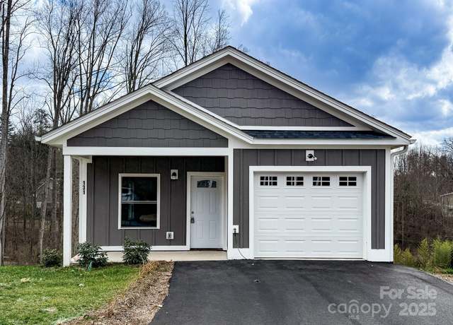 Property at 131 Northbend Dr, Asheville, NC 28804, 4 beds, 3.5 baths