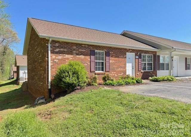 Property at 117 24th St NW #41, Hickory, NC 28601, 2 beds, 1.5 baths