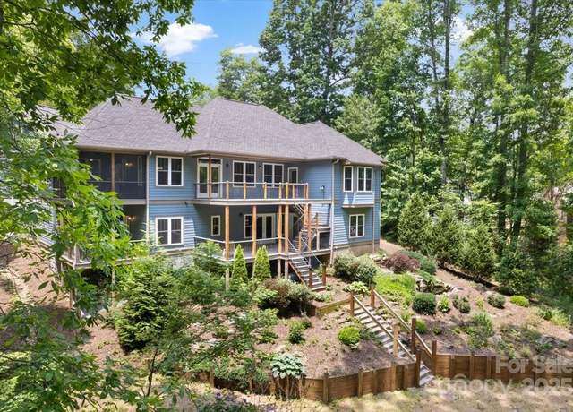 Property at 311 Carriage Crest Dr, Hendersonville, NC 28791, 5 beds, 4.5 baths