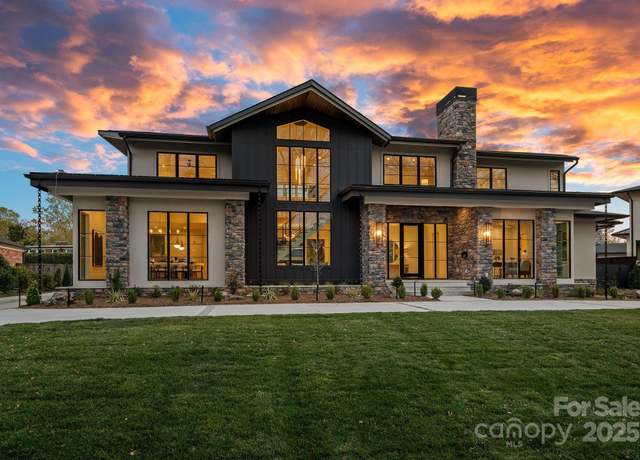 Property at 619 Edgemont Rd, Charlotte, NC 28211, 5 beds, 5.5 baths