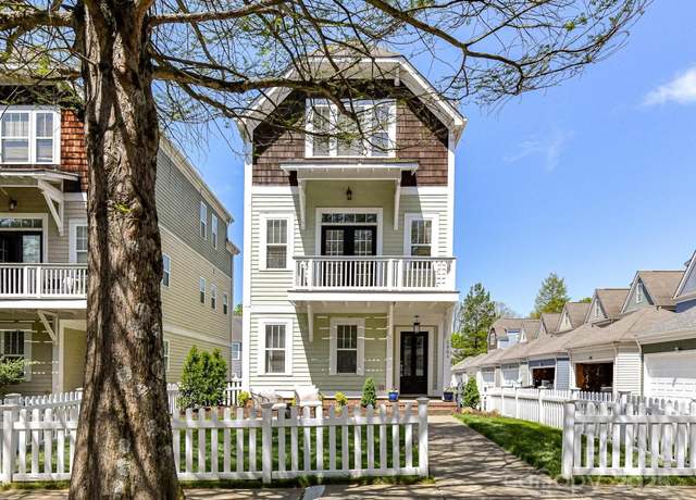 Property at 1904 Lela Ave, Charlotte, NC 28208, 3 beds, 3.5 baths