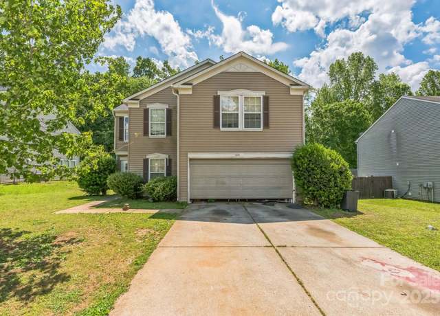 Property at 949 Capetown Ln, Clover, SC 29710, 4 beds, 2.5 baths