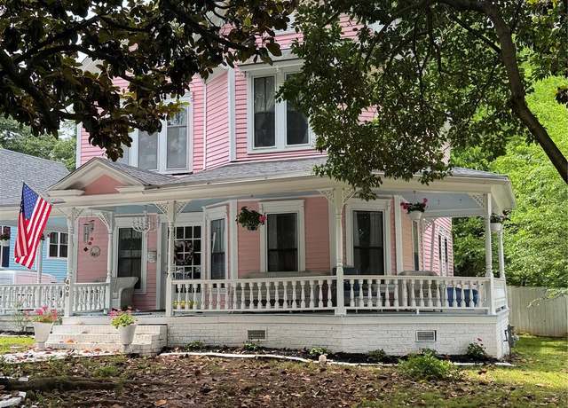 Property at 408 S Ellis St, Salisbury, NC 28144, 5 beds, 2 baths