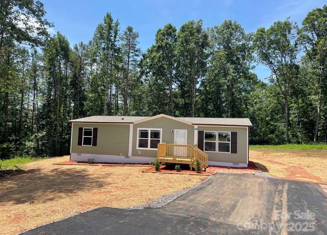 Property at 4180 Tallent Rd, Morganton, NC 28655, 3 beds, 2 baths
