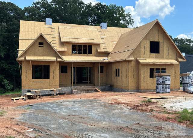 Property at 130 Mcneil Ln, Mooresville, NC 28117, 4 beds, 4 baths