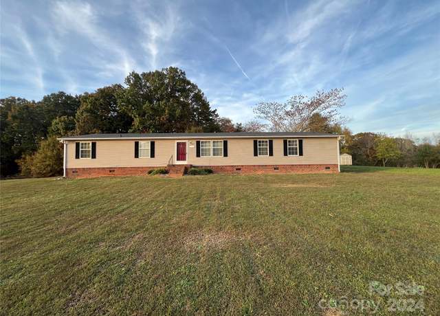 Property at 36245 Nugget Rd #2, New London, NC 28127, 4 beds, 3 baths