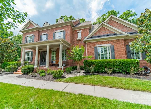 Property at 2004 Viscount Dr, Matthews, NC 28104, 5 beds, 5 baths