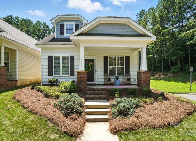Property at 11359 Deer Ridge Ln, Charlotte, NC 28277, 3 beds, 2 baths