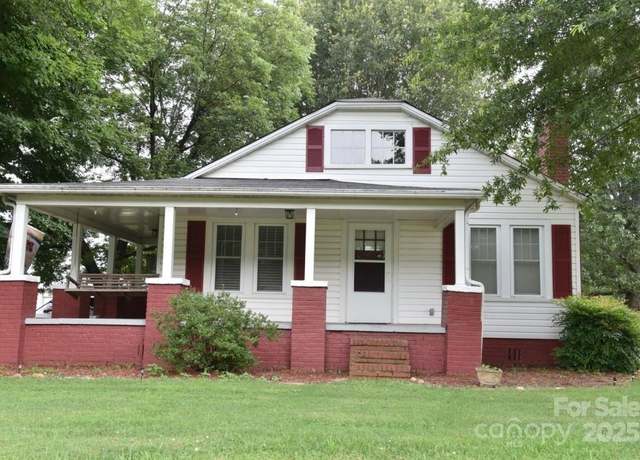 Property at 4143 E Maiden Rd, Maiden, NC 28650, 3 beds, 1 bath