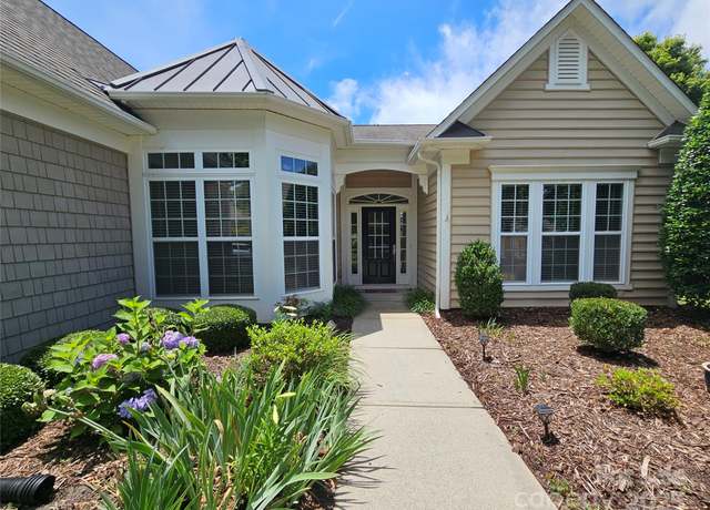 Property at 36112 Watsonia St, Fort Mill, SC 29707, 3 beds, 2.5 baths