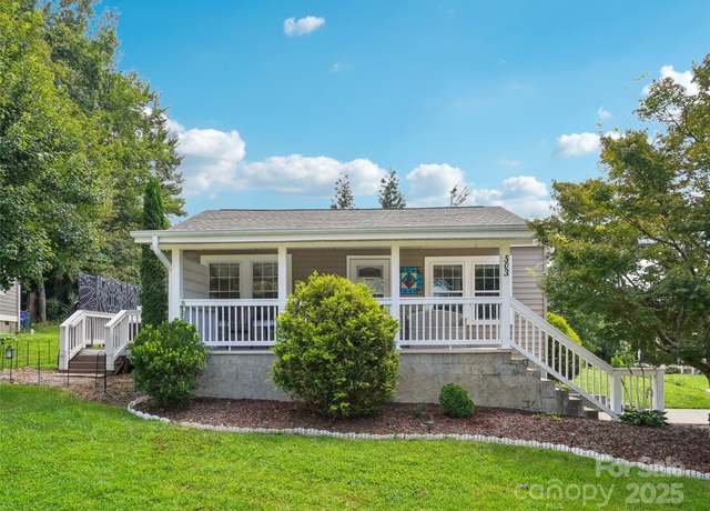 Property at 503 Pearl View Dr, Black Mountain, NC 28711, 2 beds, 1 bath
