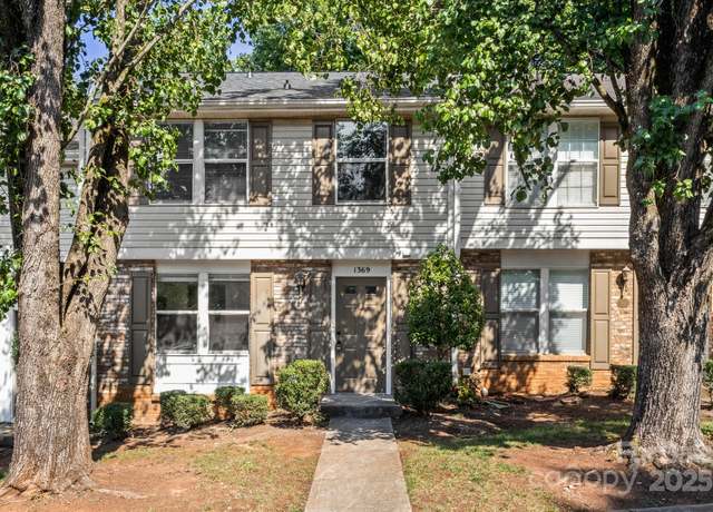 Property at 1369 Maple Shade Ln, Charlotte, NC 28270, 3 beds, 2.5 baths