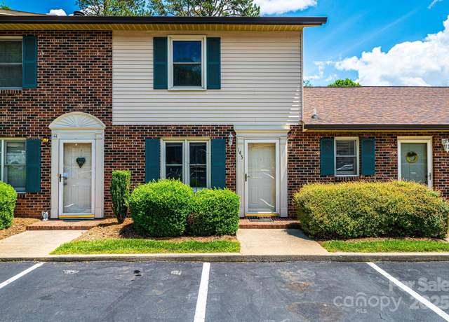 Property at 1330 5th St NE #145, Hickory, NC 28601, 2 beds, 1.5 baths