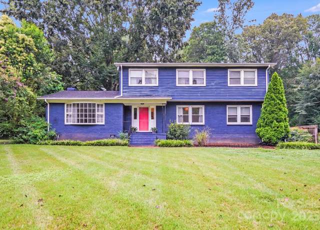 Property at 6832 April Ln, Charlotte, NC 28215, 4 beds, 2.5 baths