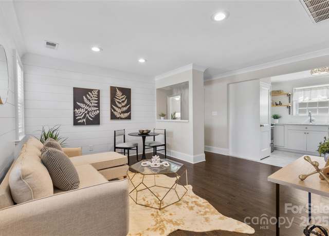 Property at 404 Wakefield Dr Unit C, Charlotte, NC 28209, 2 beds, 1 bath