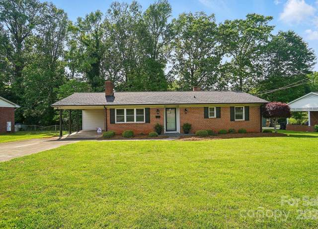 Property at 137 Burton Hills Cir, Gastonia, NC 28054, 2 beds, 2 baths