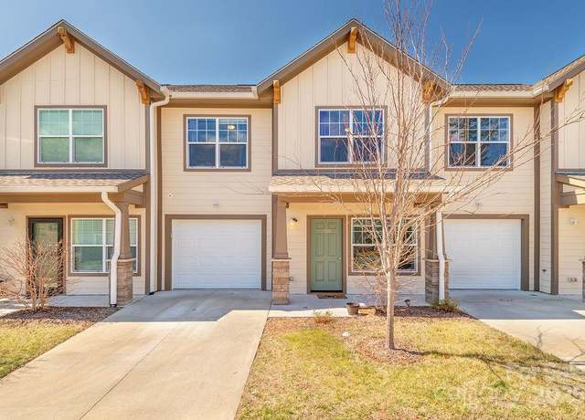 Property at 1106 Lynwood Forest Rd, Arden, NC 28704, 3 beds, 2.5 baths