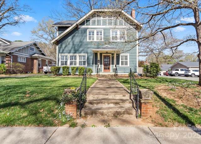 Property at 213 S Academy St, Mooresville, NC 28115, 3 beds, 2.5 baths