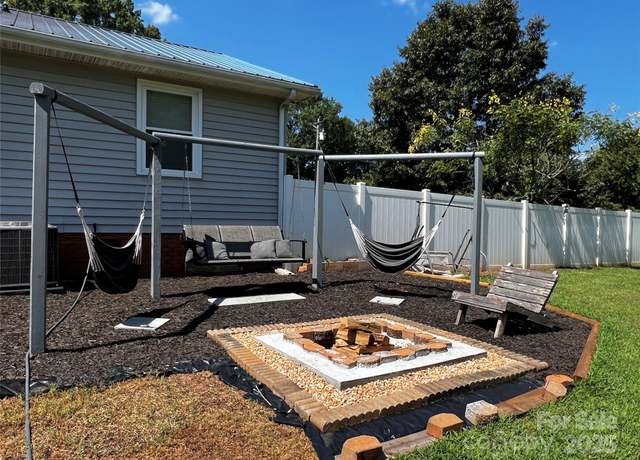Property at 3224 Harmon Rd, Lincolnton, NC 28092, 3 beds, 2 baths