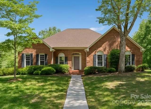 Property at 2234 Hamilton Mill Rd, Charlotte, NC 28270, 4 beds, 2 baths