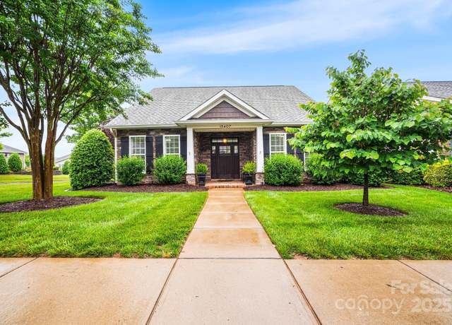 Property at 13407 Hazelbrook Ln, Cornelius, NC 28031, 3 beds, 2 baths