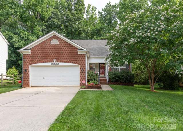 Property at 9348 Golden Pond Dr, Charlotte, NC 28269, 4 beds, 2 baths